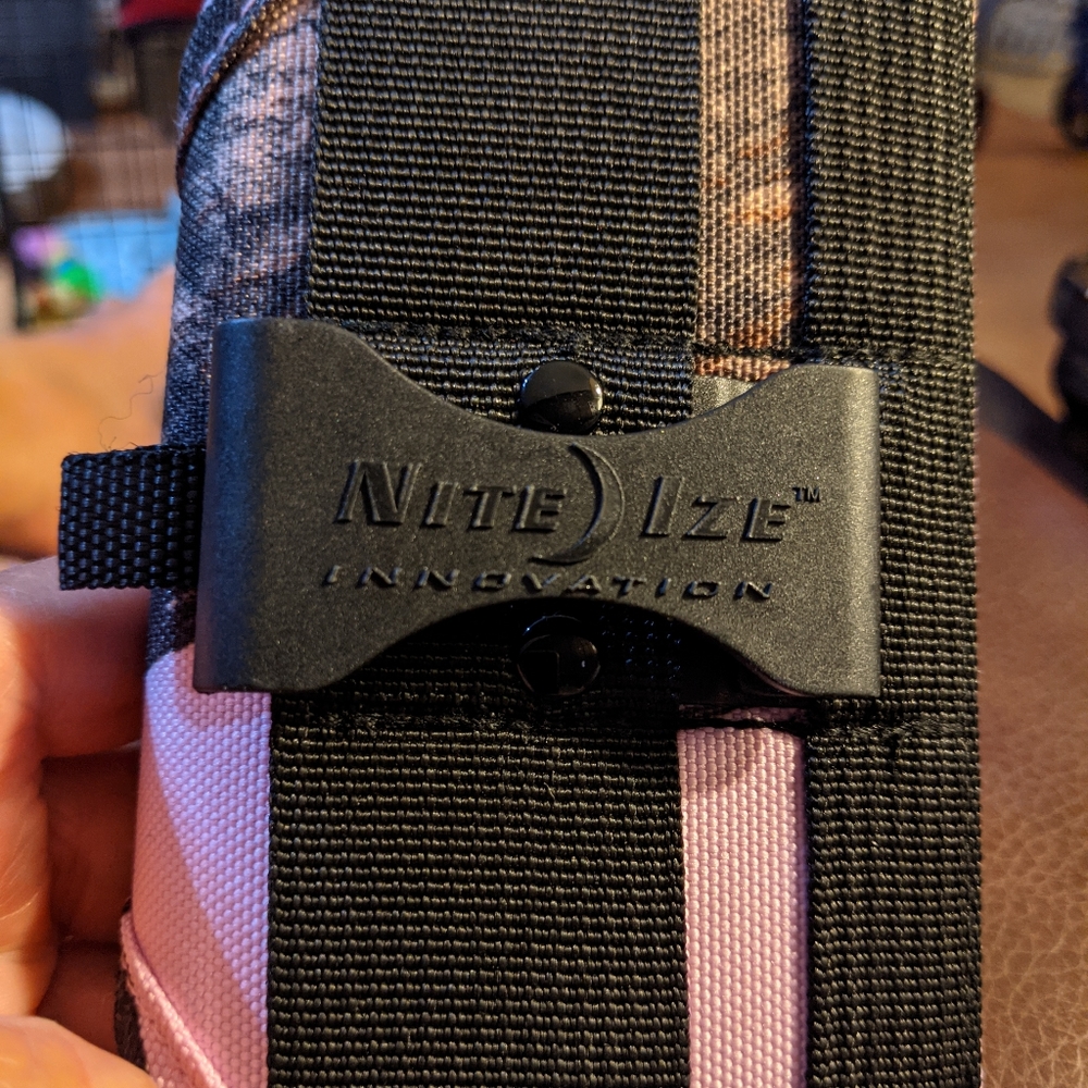 cell phone case with a belt clip